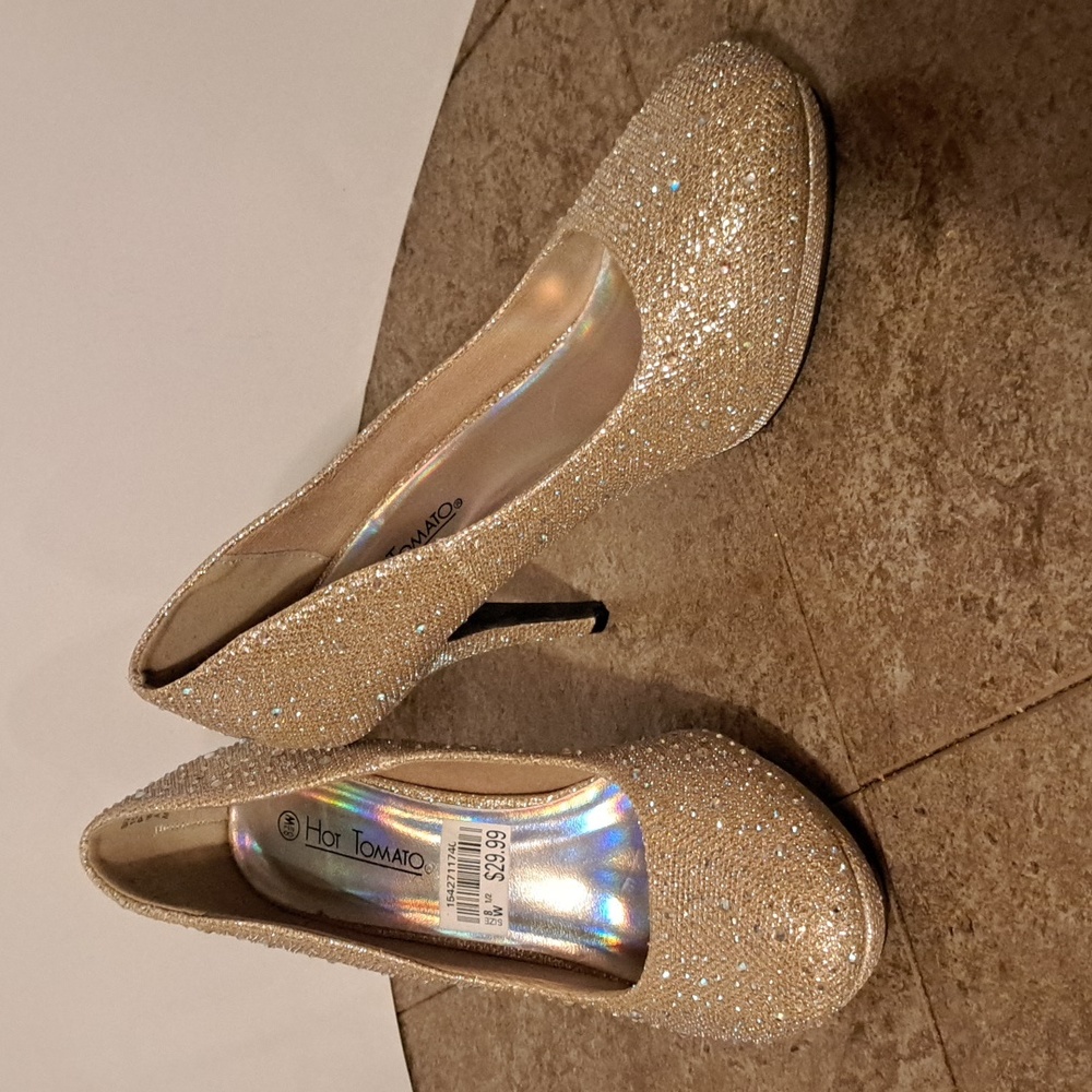 Hot Tomato "Fireworks" sparkly pumps
